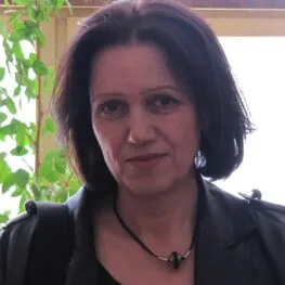 Доц. д-р Валентина Фиданова-Коларова – външен експерт по кино и телевизионна режисура и сценарно писане